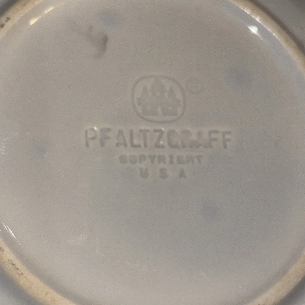 PFALTZGRAFF coffee tea cups mugs saucers stoneware set of 2 White & blue